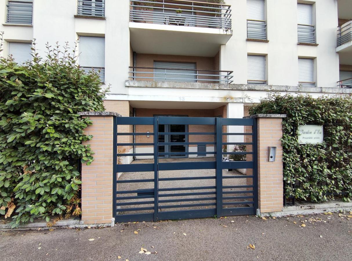 Appartement Avec Jardin Et Terrasse Pres De Paris Mantes-la-Jolie Ngoại thất bức ảnh