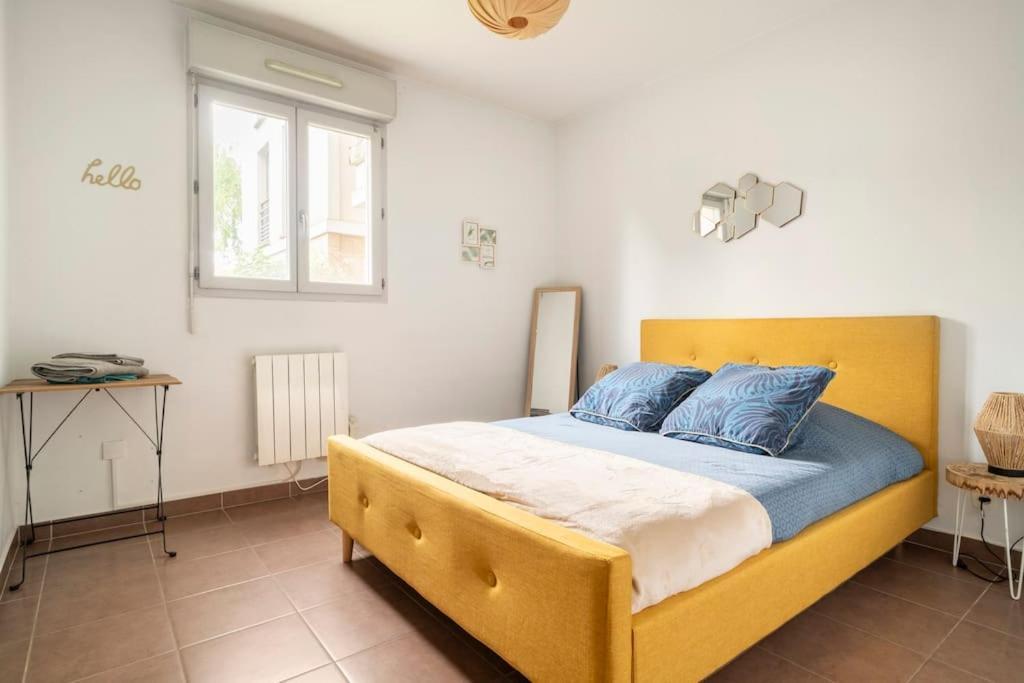 Appartement Avec Jardin Et Terrasse Pres De Paris Mantes-la-Jolie Ngoại thất bức ảnh