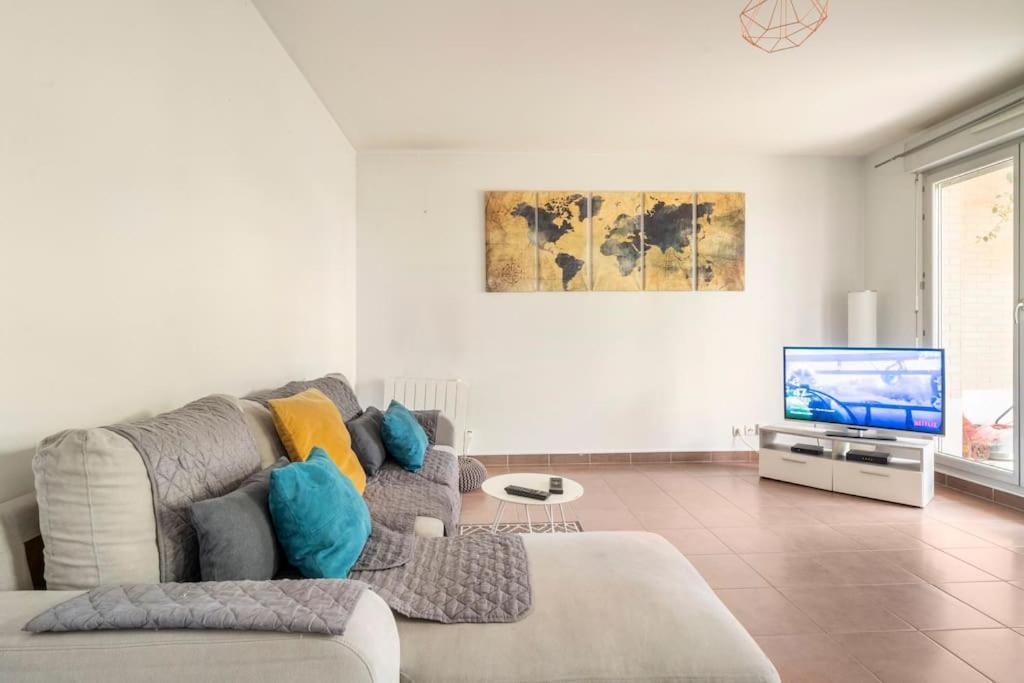 Appartement Avec Jardin Et Terrasse Pres De Paris Mantes-la-Jolie Ngoại thất bức ảnh